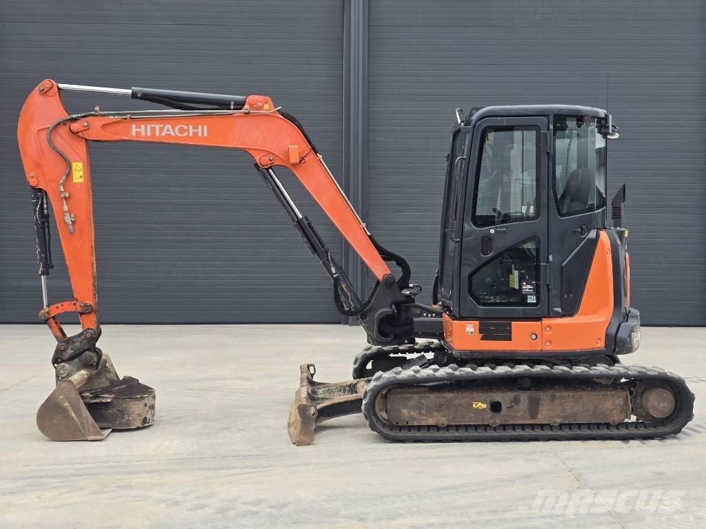 Hitachi ZX55U-5A CLR Mini bageri <7t