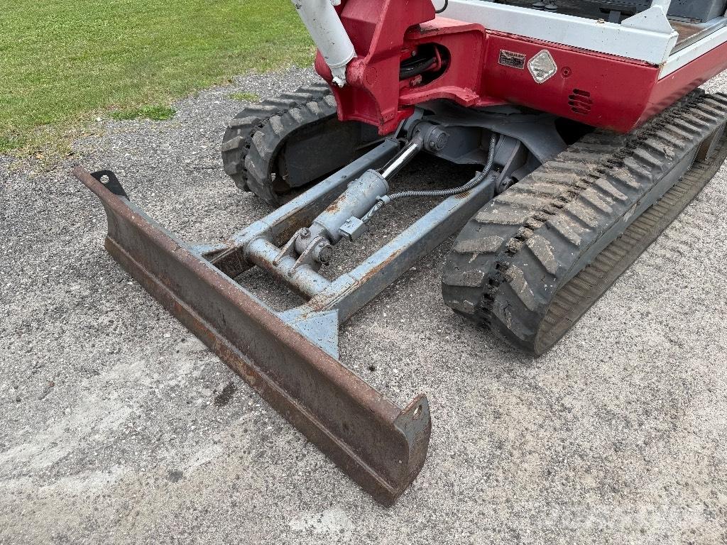 Takeuchi TB 135 Mini bageri <7t