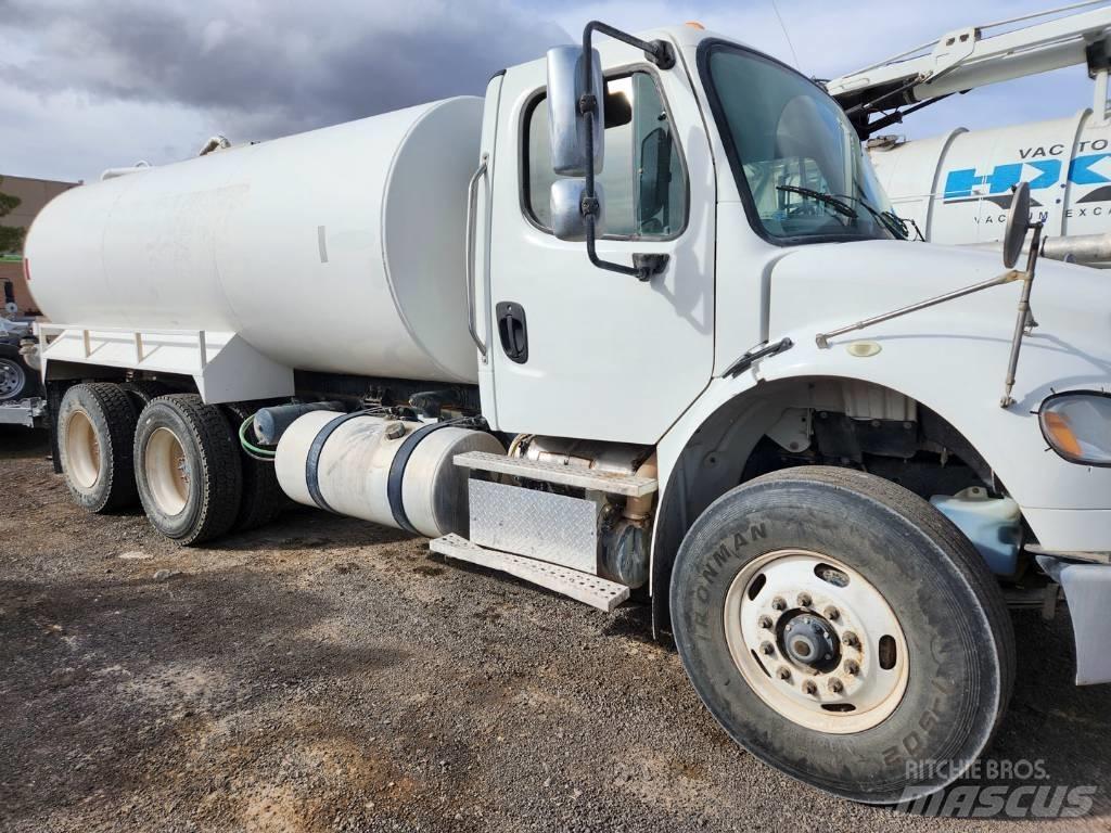Freightliner M2-106 Kamioni za vodu