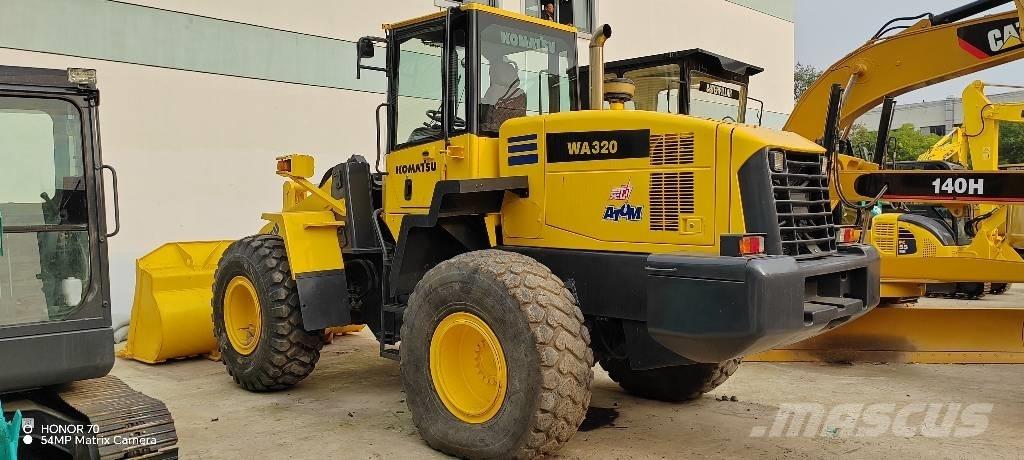 Komatsu WA 320-5 Utovarivači na kotačima