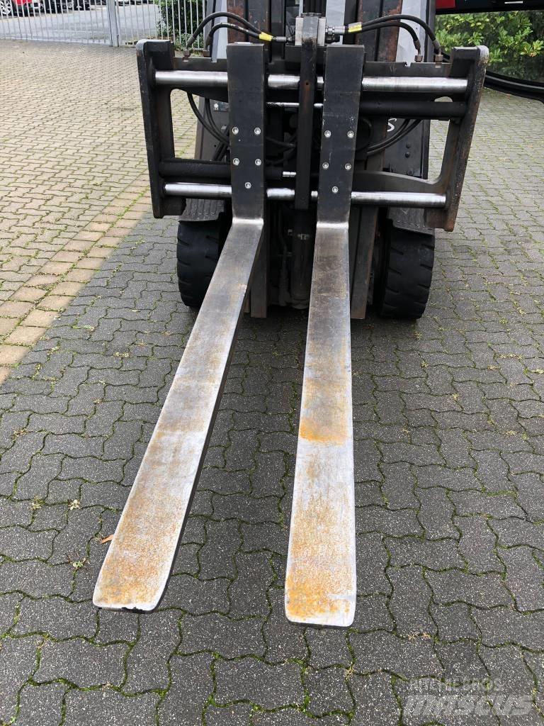 Linde E 30 Električni viličari