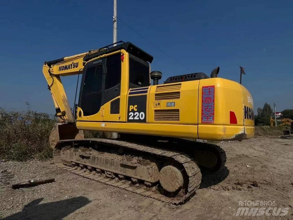 Komatsu PC 220 Bageri gusjeničari