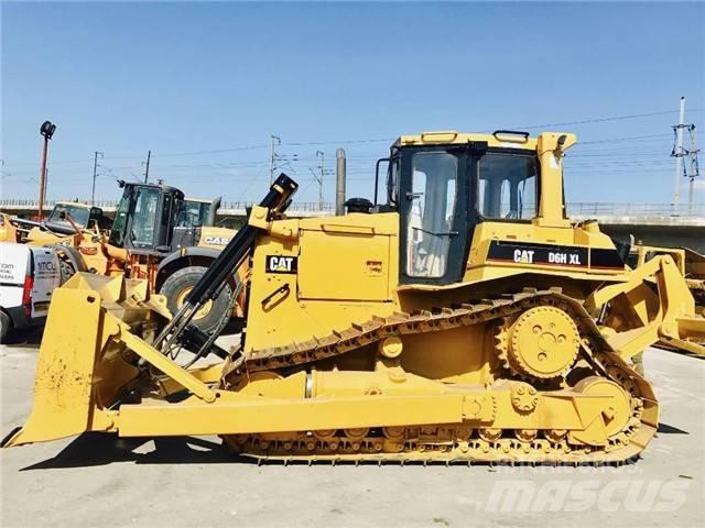 CAT D 6 H Buldožeri gusjeničari
