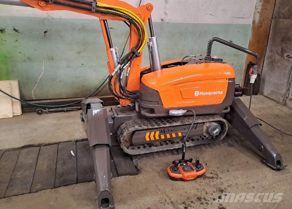 Husqvarna DXR 300 Mini bageri <7t
