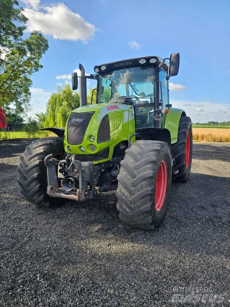 CLAAS ARION 630 CIS Traktori