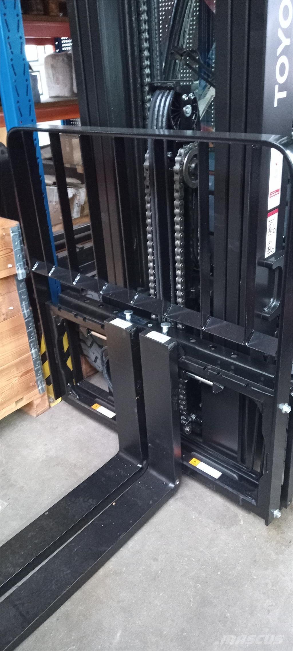 Toyota 52-8FDF30 Dizelski viličari