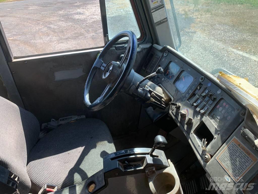 CAT 771 D Kruti damperi