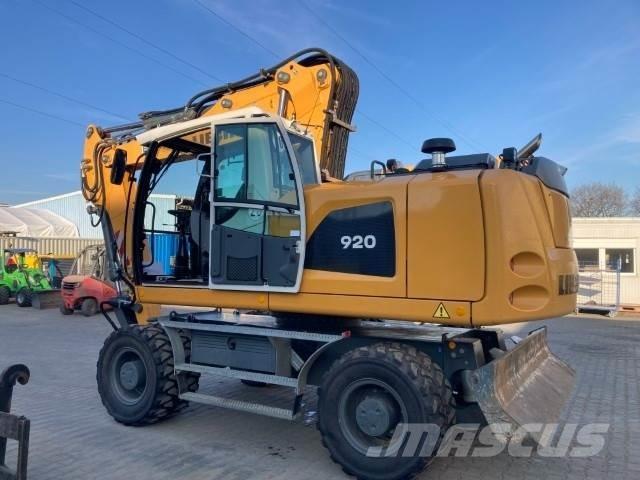 Liebherr A920 Bageri na kotačima