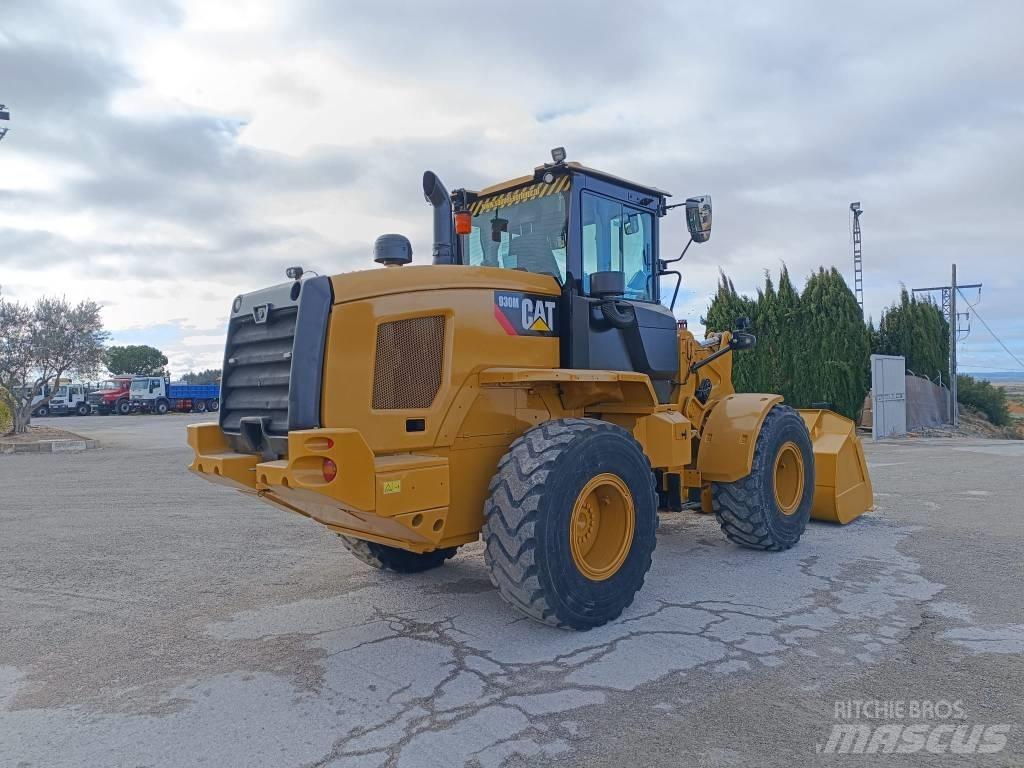 CAT 930M Utovarivači na kotačima