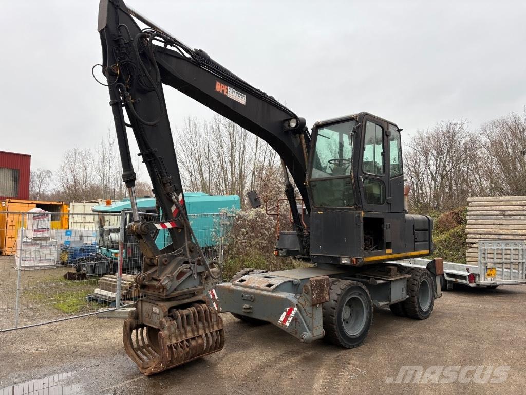Hitachi FH 130.3 Bageri gusjeničari