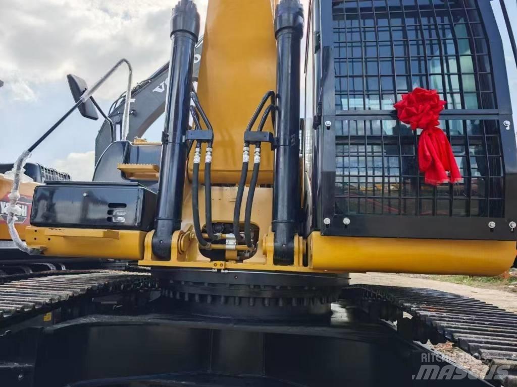 CAT 330 Bageri gusjeničari