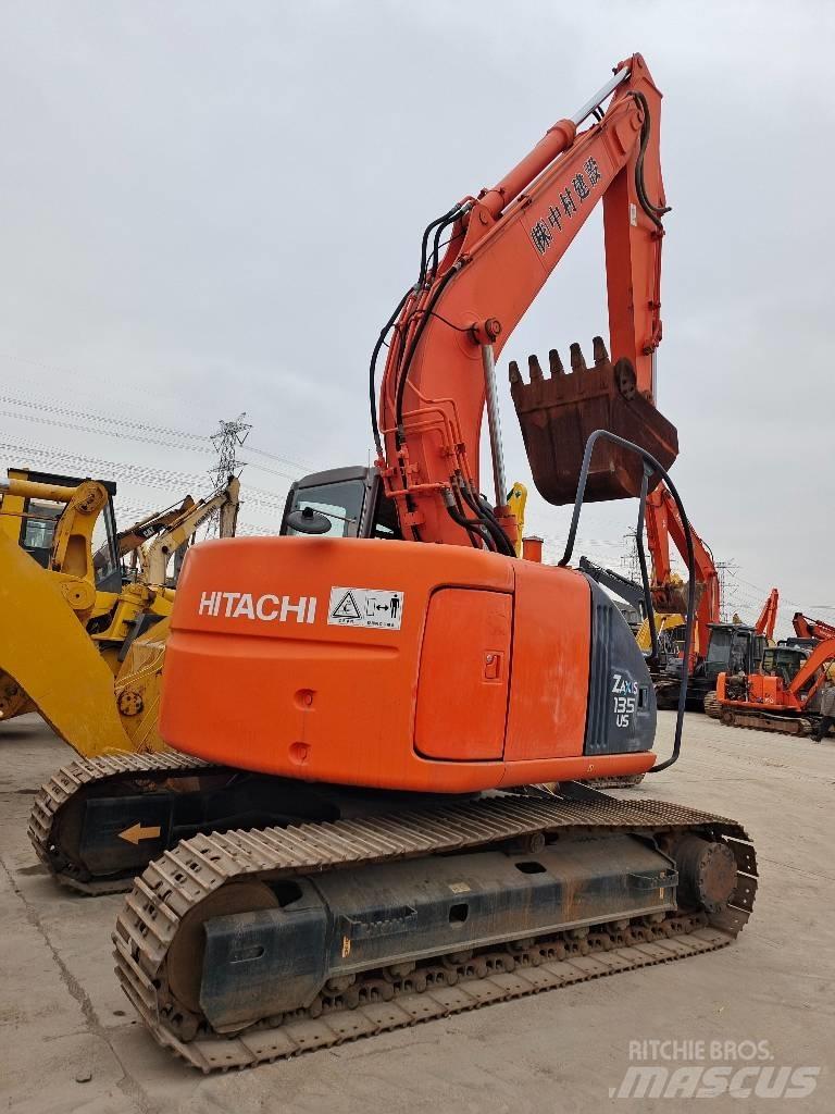 Hitachi ZX 135 US Bageri gusjeničari