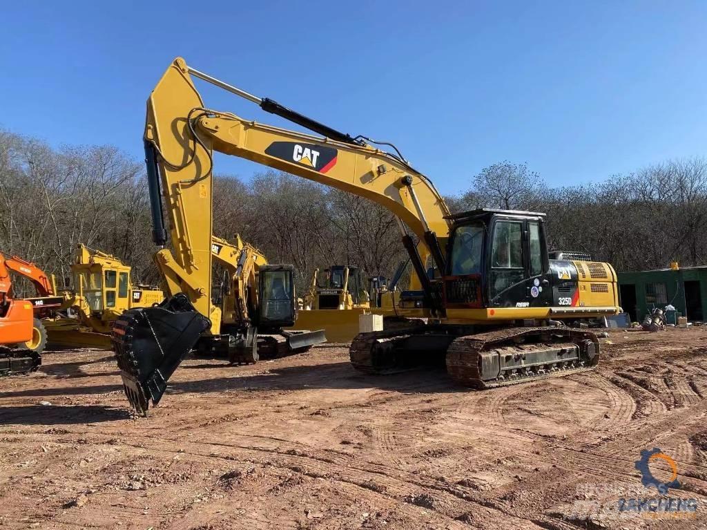 CAT 325 D Bageri gusjeničari