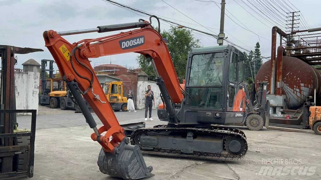 Doosan DX 55 Mini bageri <7t
