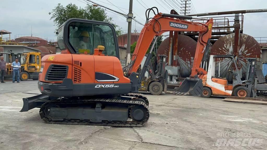 Doosan DX 55 Mini bageri <7t