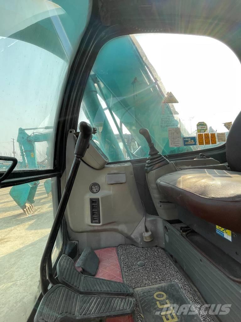 Kobelco SK 135 SR LC Bageri gusjeničari