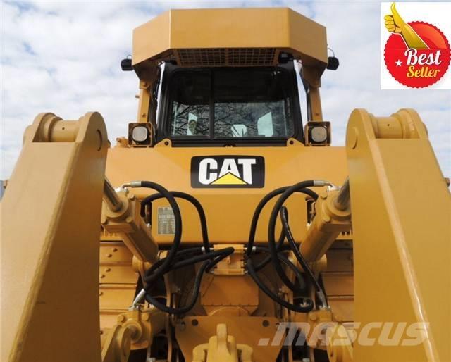 CAT D 7 R Buldožeri gusjeničari