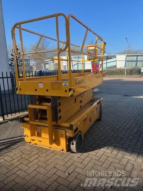 Haulotte Compact 12 Škaraste platforme