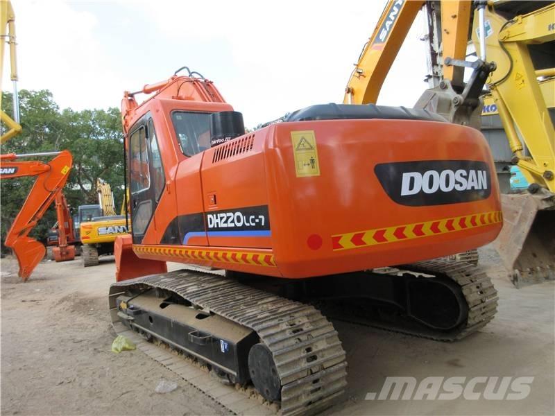 Doosan DH 210 W-7 Bageri gusjeničari