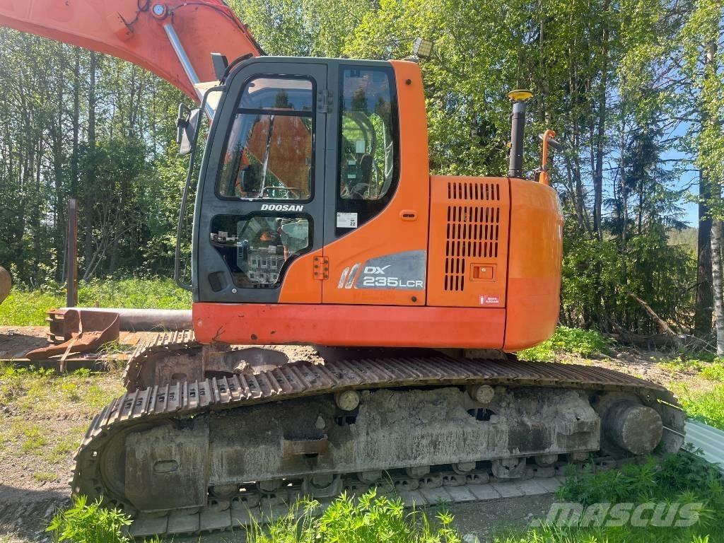 Doosan 235 LCR Bageri gusjeničari
