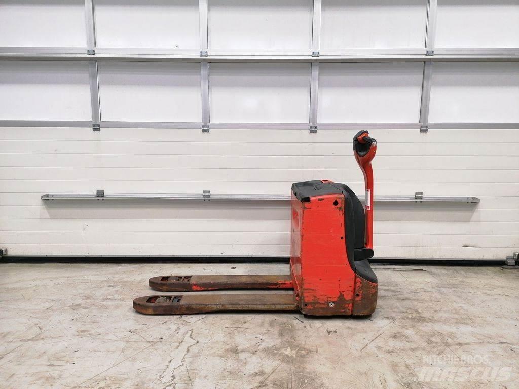 Linde T16 Nisko podizni električni viličar