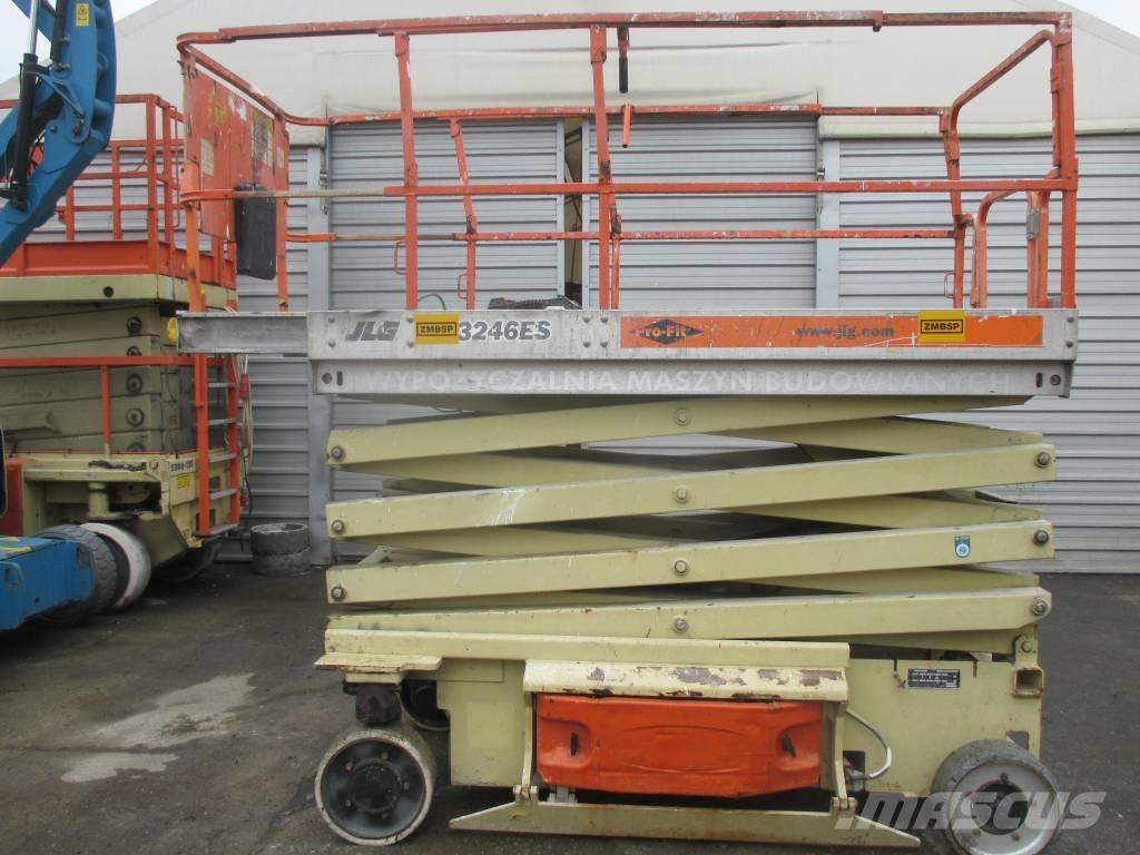 JLG 3246 ES Škaraste platforme