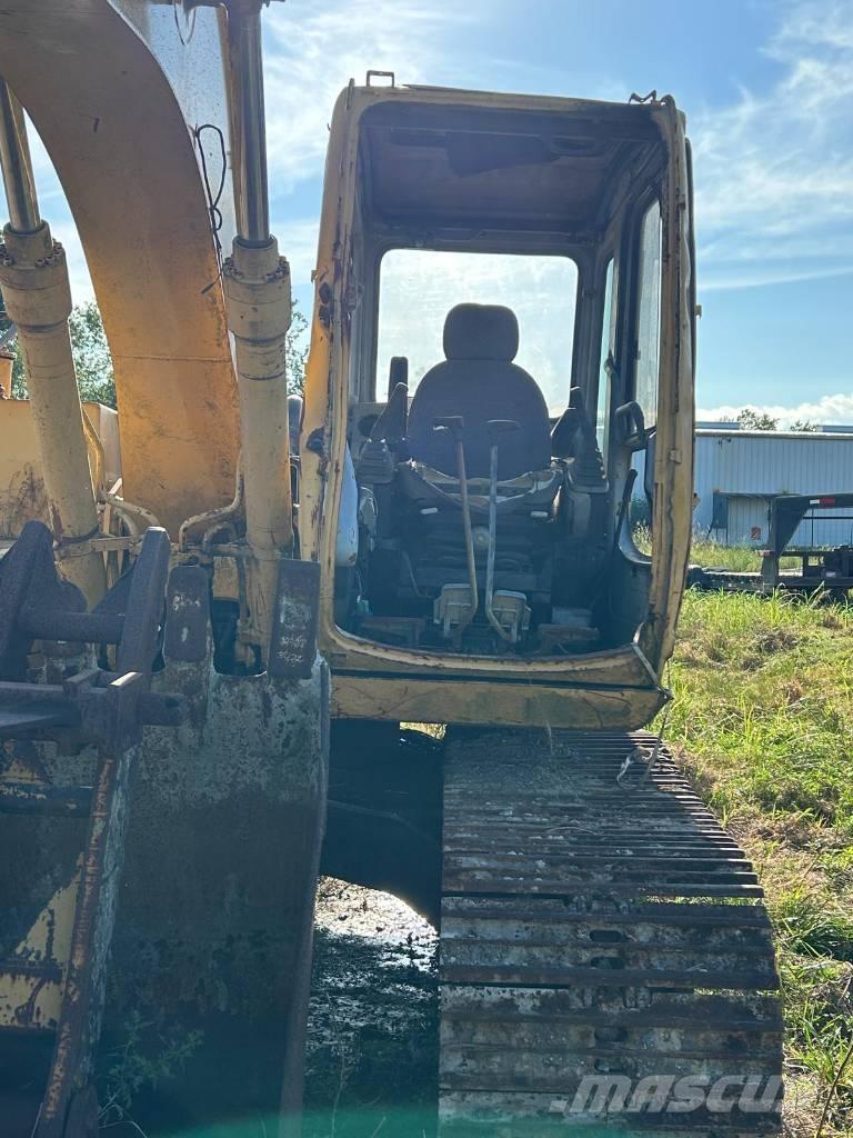 John Deere 120 Bageri gusjeničari