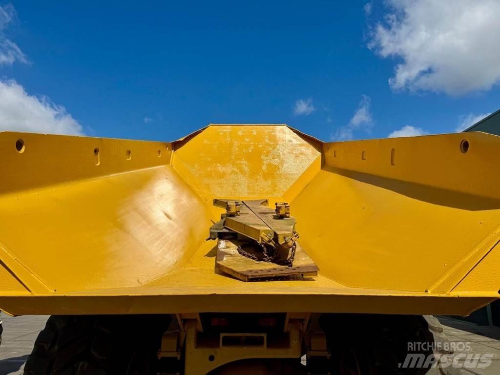 CAT 735 Demperi za gradilišta
