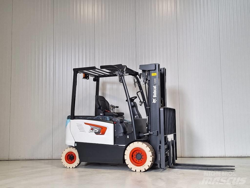 Bobcat B25X-7 PLUS Električni viličari