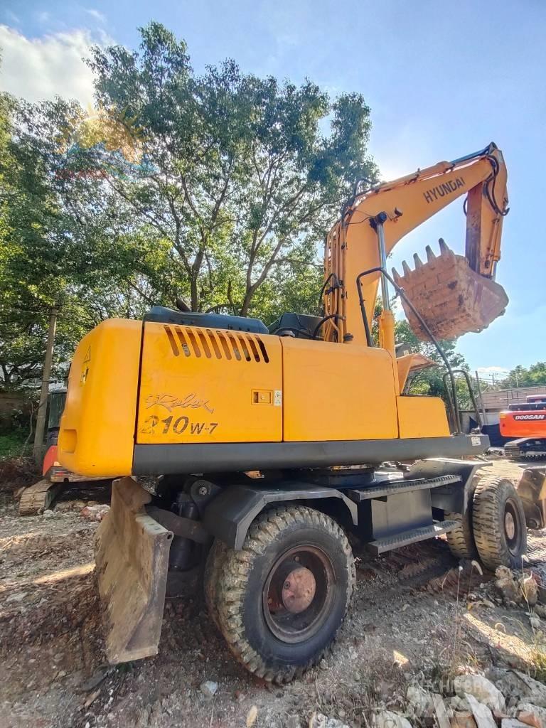 Hyundai R210W-7 Bageri na kotačima