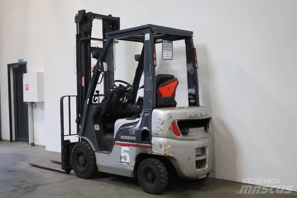 Nissan FLO1A15 Dizelski viličari