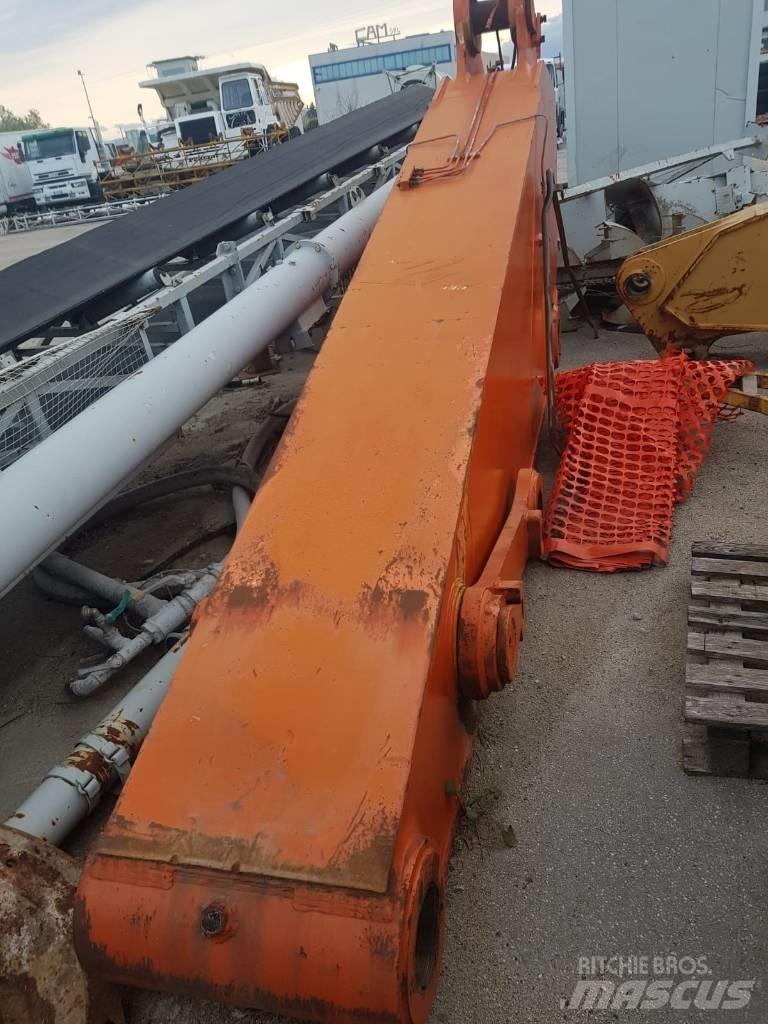 Hitachi EX700 Boom I dipper ruke
