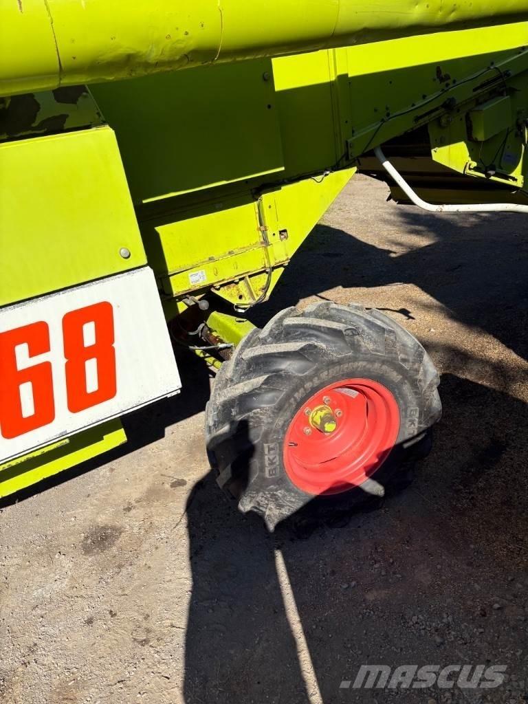 CLAAS Dominator 68 Kombajni