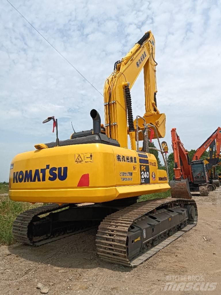 Komatsu PC 240 Bageri gusjeničari