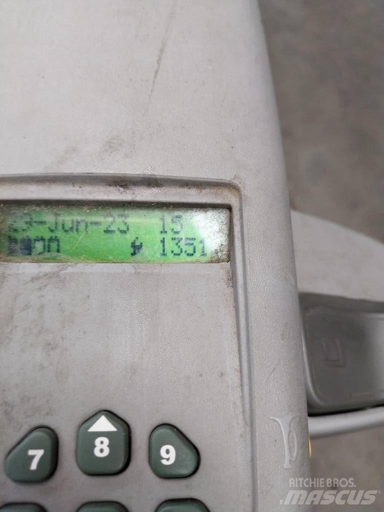 UniCarriers PLL 200 Nisko podizni električni viličar