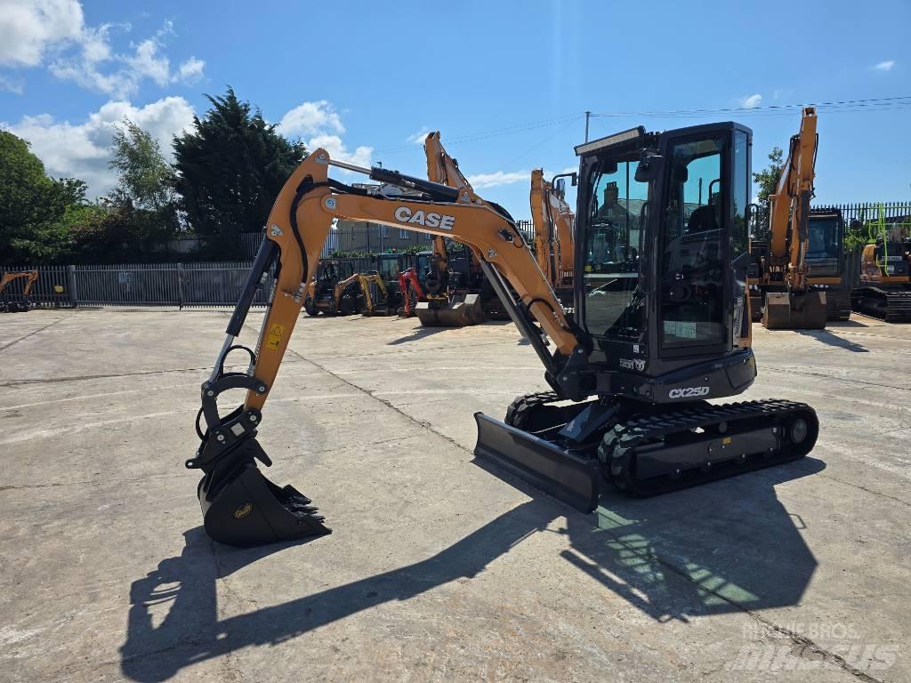 CASE CX25D Mini bageri <7t