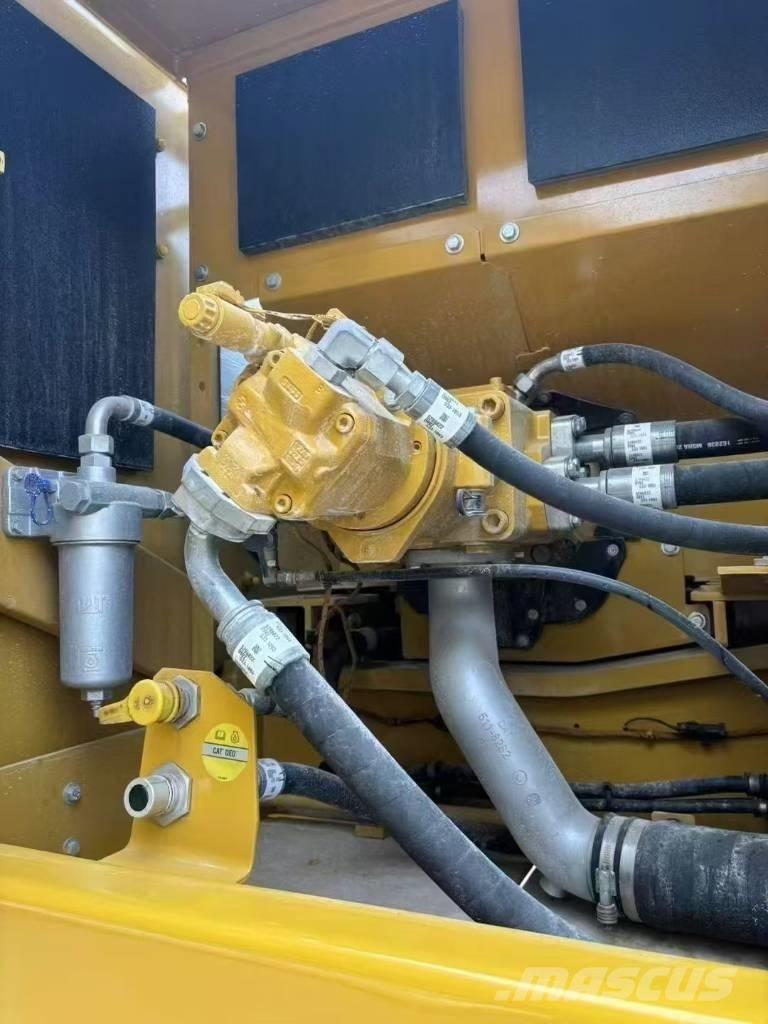 CAT 336 GC Bageri gusjeničari