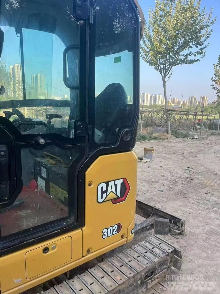 CAT 302 Mini bageri <7t