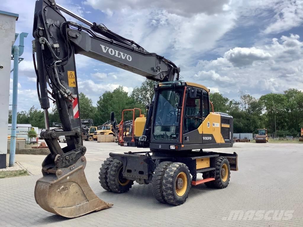 Volvo EW 220 E Bageri na kotačima