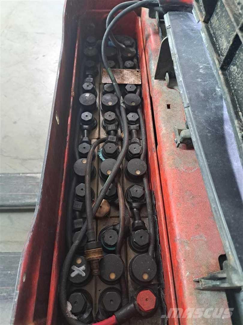 Linde T16 Ručni električni viličar