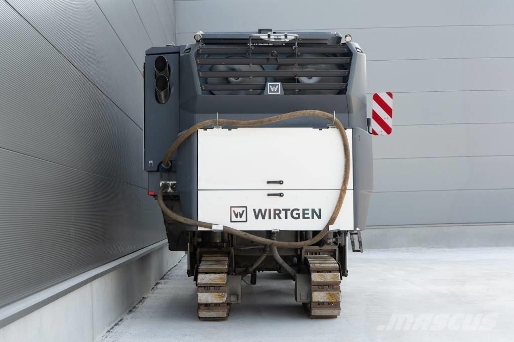 Wirtgen W 220 FI Asfaltne hladne glodalice