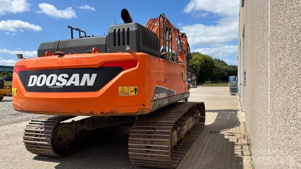 Doosan DX 300 LC-5 Bageri gusjeničari