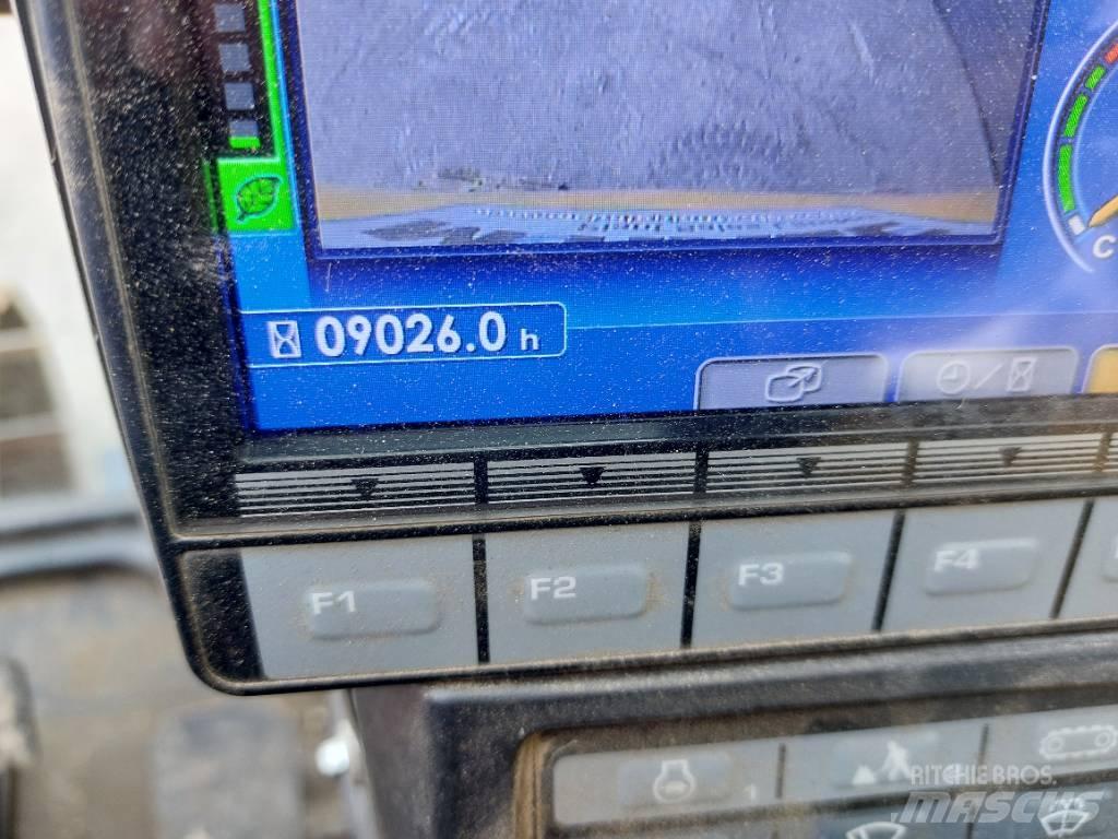 Komatsu PC138USLC-11 Bageri gusjeničari