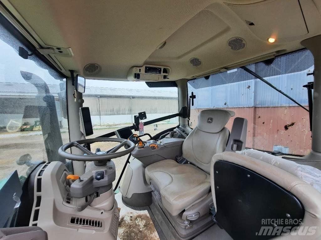 John Deere 6R155 Traktori