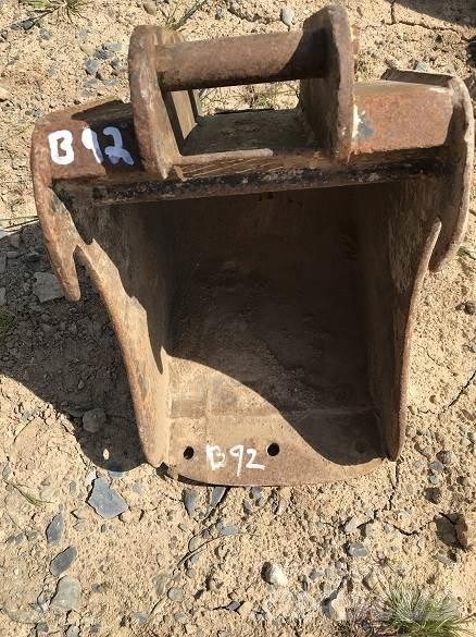  12 BUCKET, 30mm PINS Kašike / Korpe