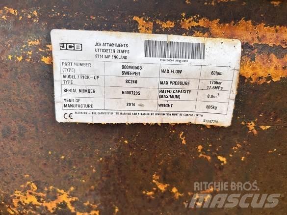 JCB SWEEPER SC240 Građevinarstvo – ostalo