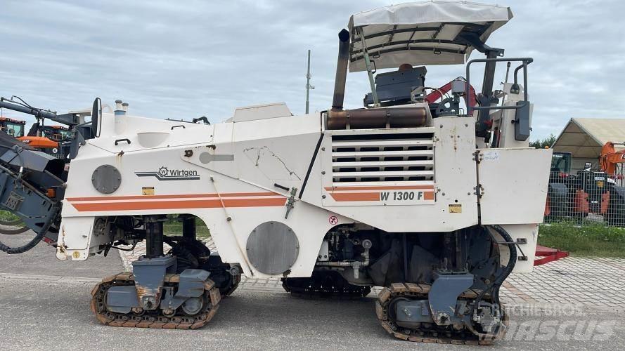 Wirtgen W 1300 F Asfaltne hladne glodalice