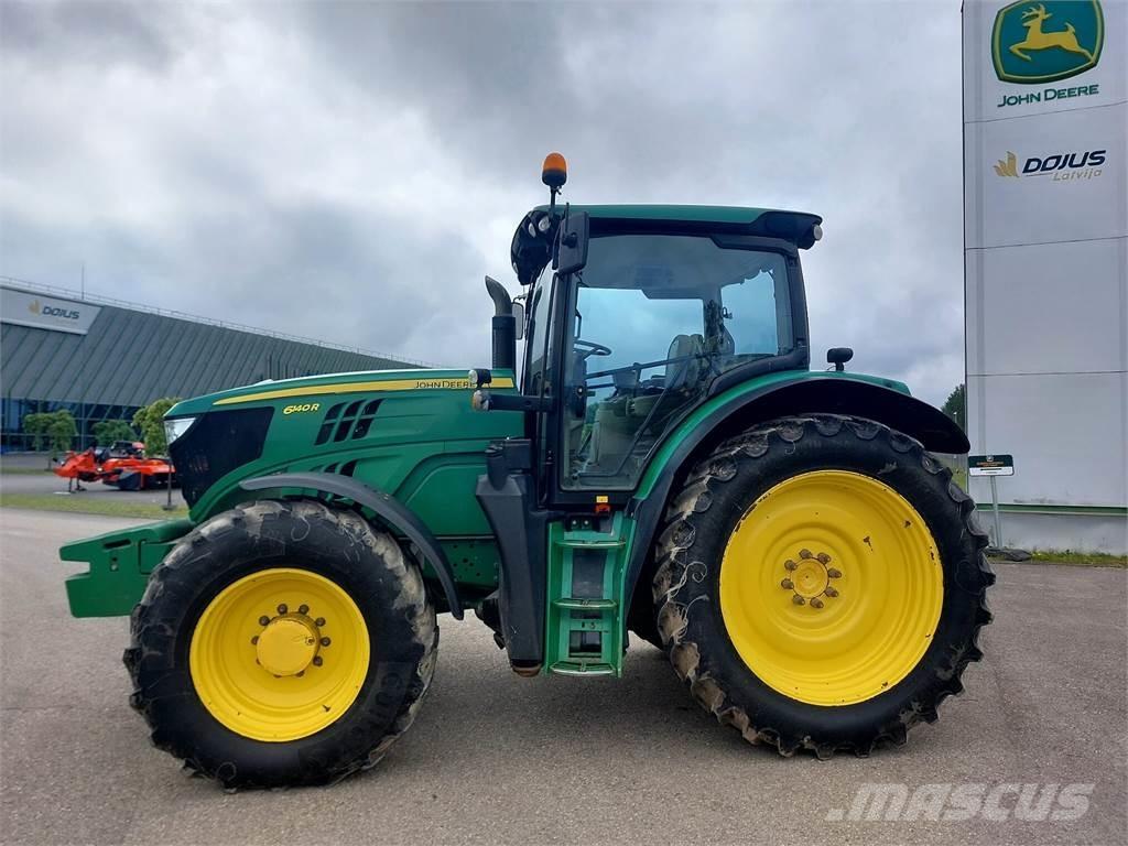 John Deere 6140R Traktori