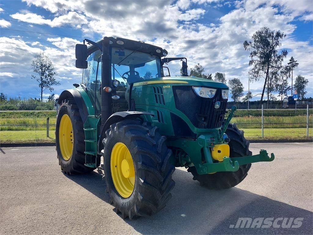 John Deere 6190R Traktori