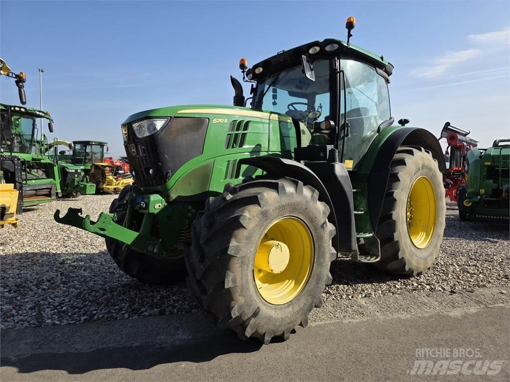 John Deere 6210R Traktori